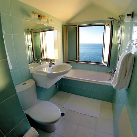 Finest Rentals - Beachfront Penthouse Funchal  Exterior photo